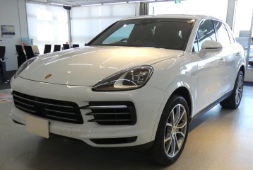 Porsche Cayenne Tiptronic E-Hybrid, 2022
