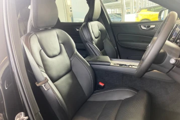 Volvo XC60 T6 Recharge Geartronic AWD R-Design, 2024