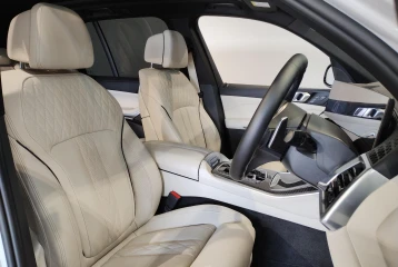 BMW X5 xDrive 40d M Sport, 2024