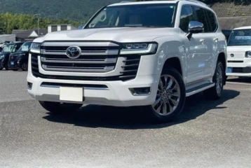 Toyota Land Cruiser ZX, 2024