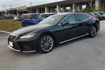 Lexus LS 500h Executive, 2022