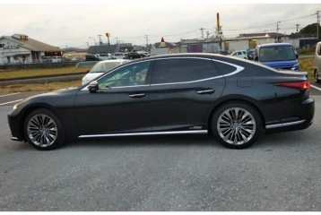 Lexus LS 500h Executive, 2022