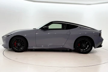 Nissan Fairlady z Version ST, 2024
