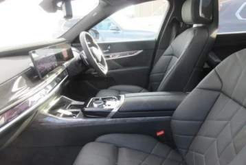 BMW 7 series 740i M Sport, 2025