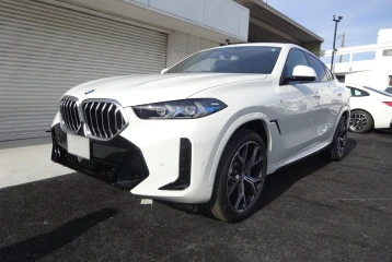 BMW X6 xDrive35d M Sport, 2024