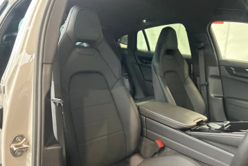 Porsche Panamera PDK 4, 2024