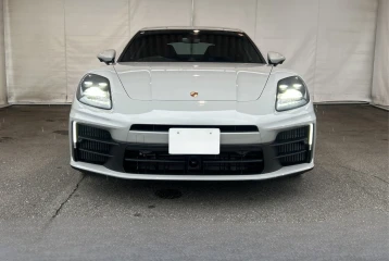 Porsche Panamera PDK 4, 2024