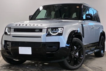 Land Rover Defender D300 X-Dynamic SE, 2024