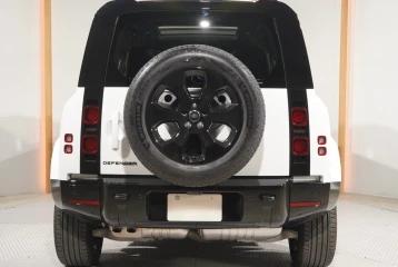 Land Rover Defender D350 X-Dynamic HSE, 2025