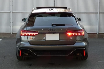 Audi RS6 TFSI quattro tiptronic, 2023