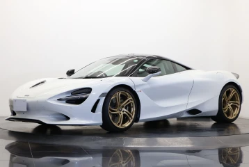 McLaren 750S , 2023