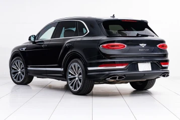 Bentley Bentayga Azure, 2024