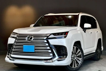 Lexus LX 600 7-seater, 2025