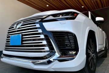 Lexus LX 600 7-seater, 2025