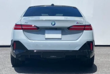 BMW i5 M60 xDrive, 2024