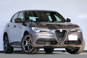 Alfa Romeo Stelvio Q4 Veloce, 2023