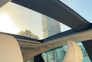 Toyota Crown Crossover RS, 2024