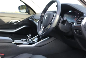 BMW 3 series 318i, 2021