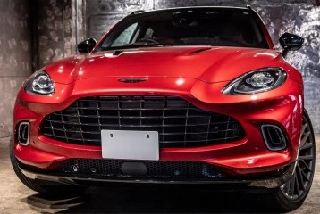 Aston Martin DBX Base, 2022