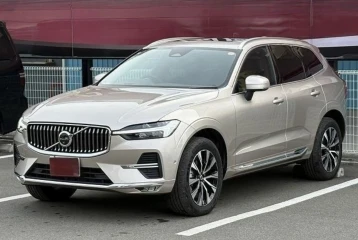 Volvo XC60 Ultra B5, 2025