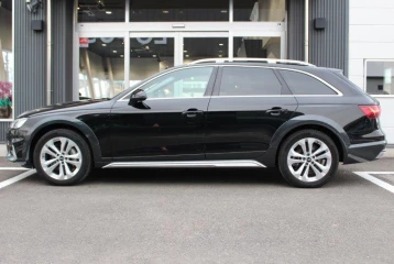 Audi A4 Allroad Quattro, 2023