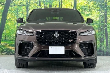 Jaguar F-Pace P550 SVR, 2024