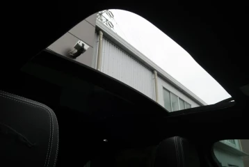 Jaguar F-Pace P250 R-Dynamic SE, 2024