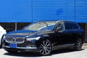 Volvo V90 Ultimate B5, 2023