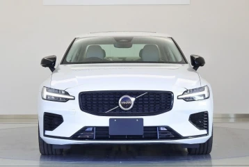 Volvo S60 Recharge Ultimate T6, 2024