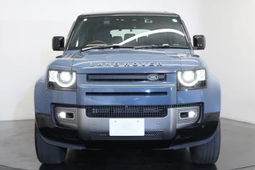 Land Rover Defender D300 Turbo, 2023