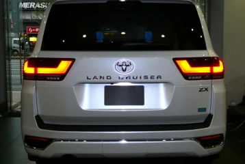 Toyota Land Cruiser 300 ZX, 2024