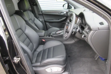 Porsche Macan GTS PDK, 2024