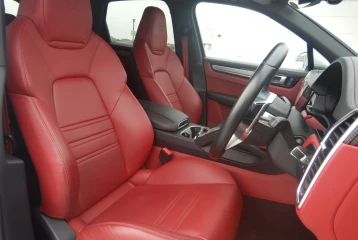 Porsche Cayenne Platinum Edition Tiptronic S, 2022