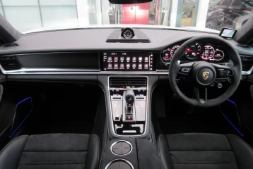 Porsche Panamera Sport Turismo GTS PDK, 2023