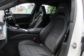 Porsche Panamera Sport Turismo GTS PDK, 2023