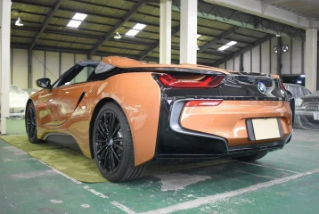 BMW i8 Roadster, 2021