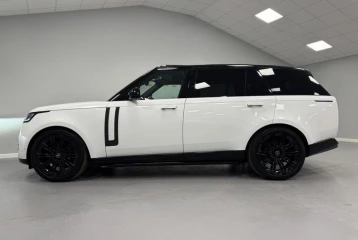 Land Rover Range Rover P400 MHEV Autobiography Long Wheelbase, 2023