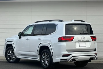 Toyota Land Cruiser 300 3.4 ZX Modellista, 2024