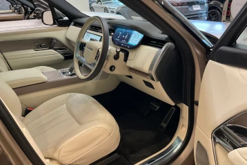 Land Rover Range Rover First Edition P530 Long Wheelbase, 2022