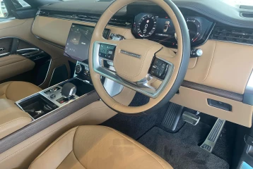 Land Rover Range Rover Autobiography P530 Long Wheelbase, 2023