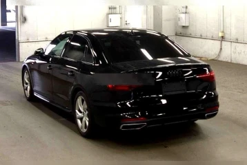 Audi A4 35TFSI S Line, 2021