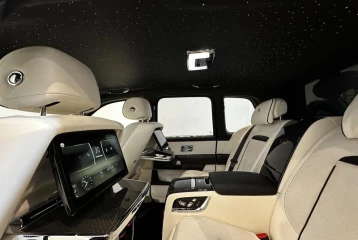 Rolls-Royce Cullinan , 2023