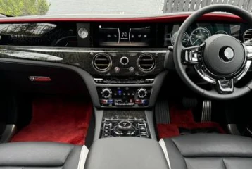 Rolls-Royce Ghost , 2024