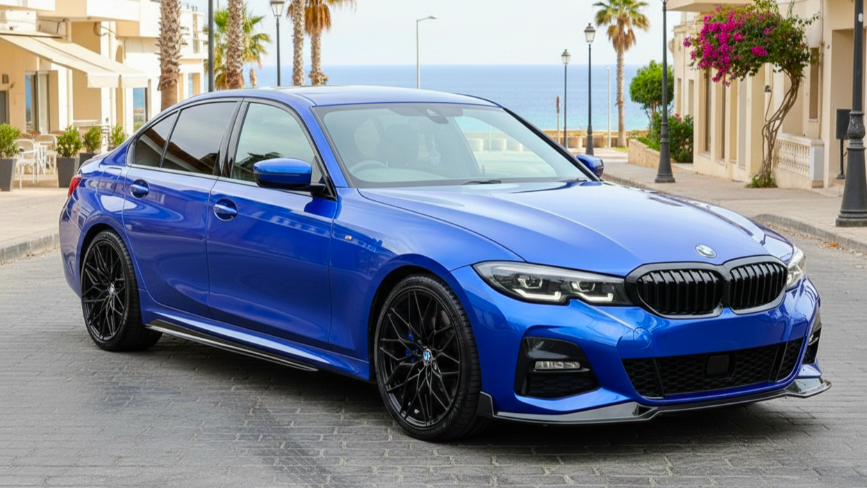 BMW 3 Series серого цвета