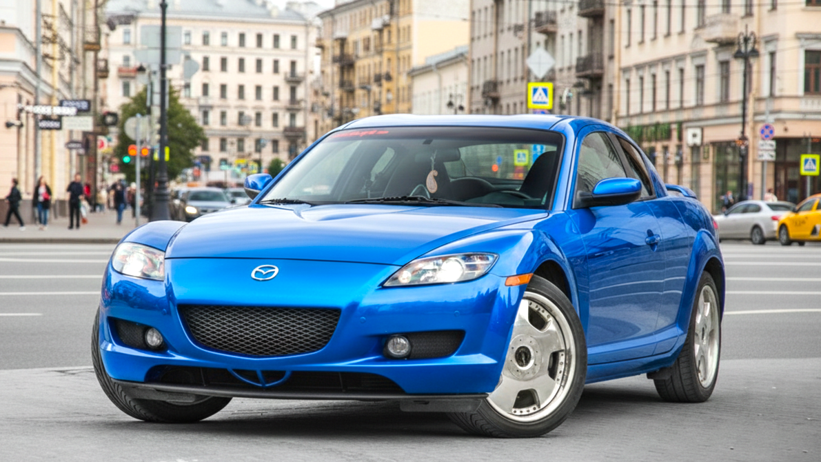 Mazda RX-8 синего цвета