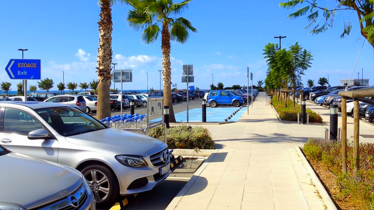 Парковка на Кипре