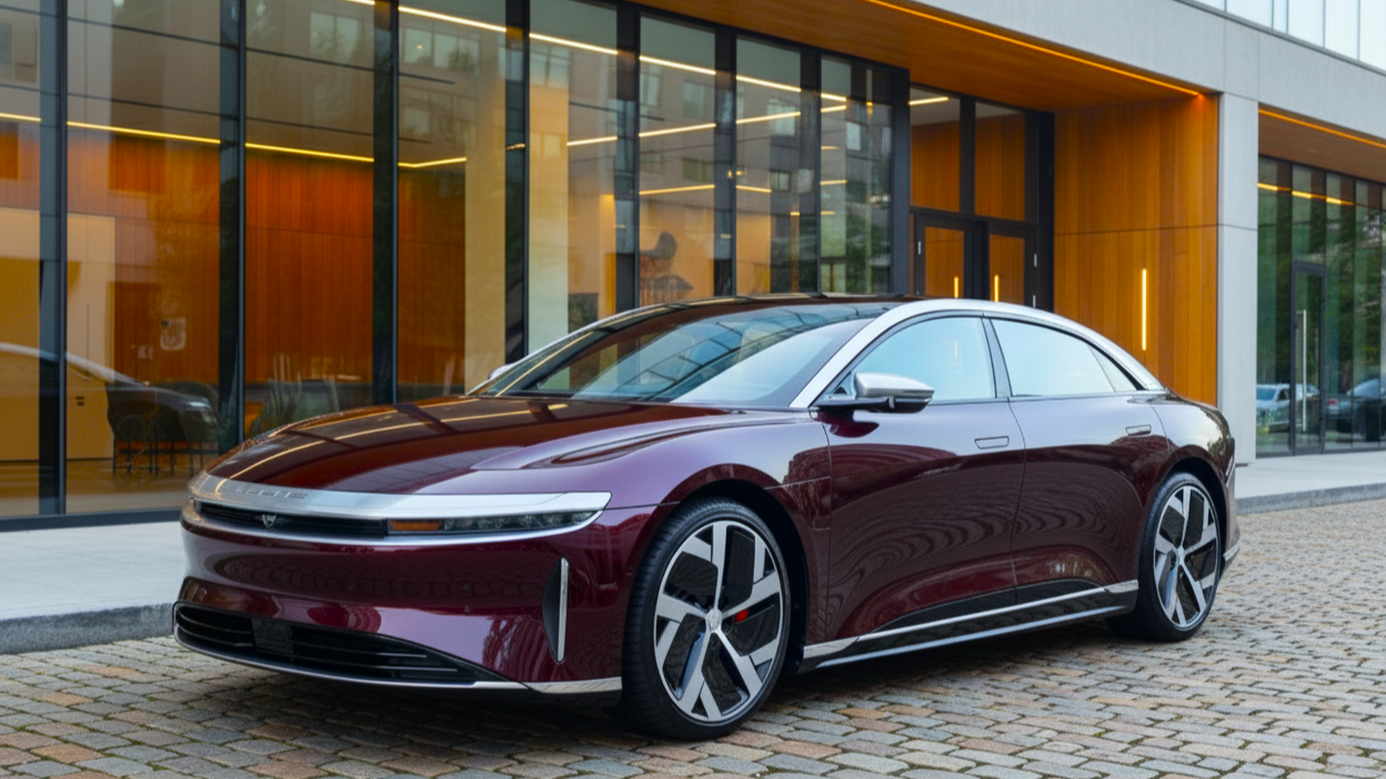 Lucid Air Dream Edition Vine Colour