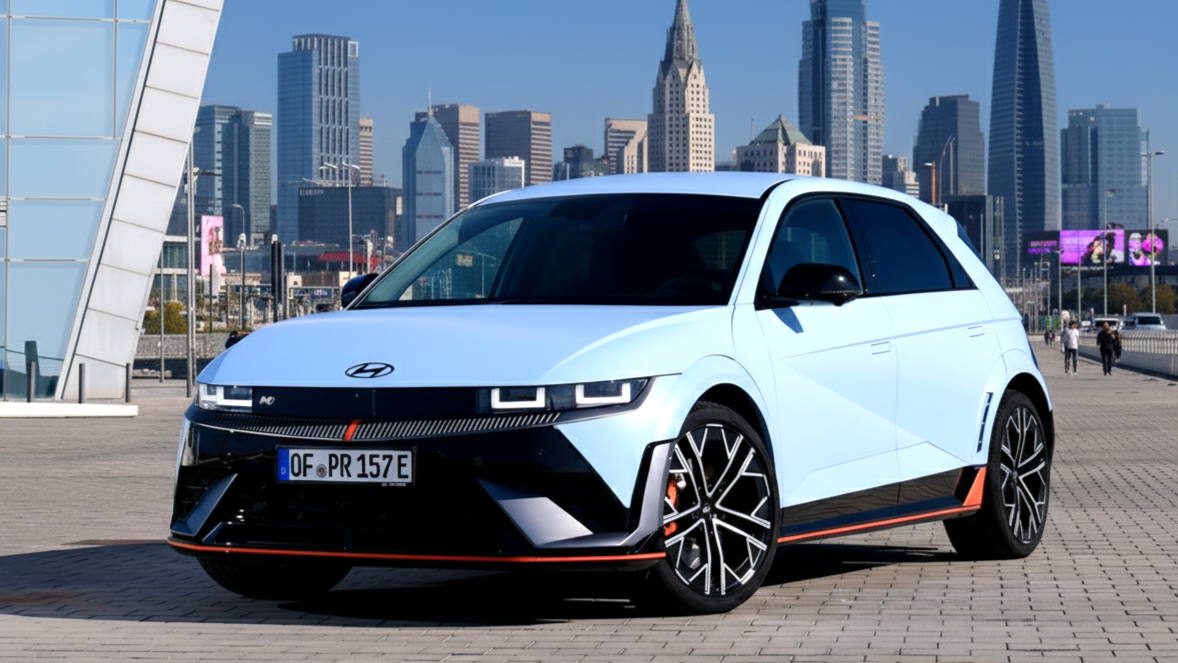 Hyundai Ioniq 5 N голубого цвета